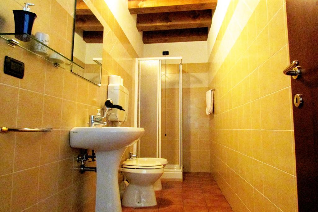 Locanda Mulino Al Pizzon Fratta Polesine Kamer foto